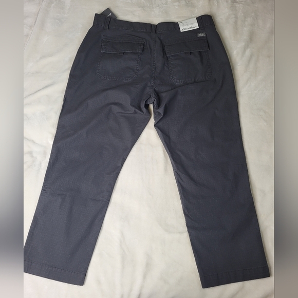 Eddie Bauer Ripstop Adventure Ankle Pants. 14P Carbon - Picture 11 of 14